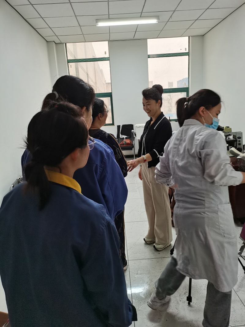 能礦錳業(yè)：為38名女工篩查“兩癌”、443名職工進(jìn)行職業(yè)健康體檢